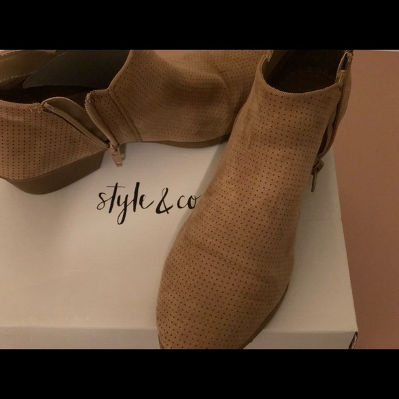 Booties - Picture 2 of 4